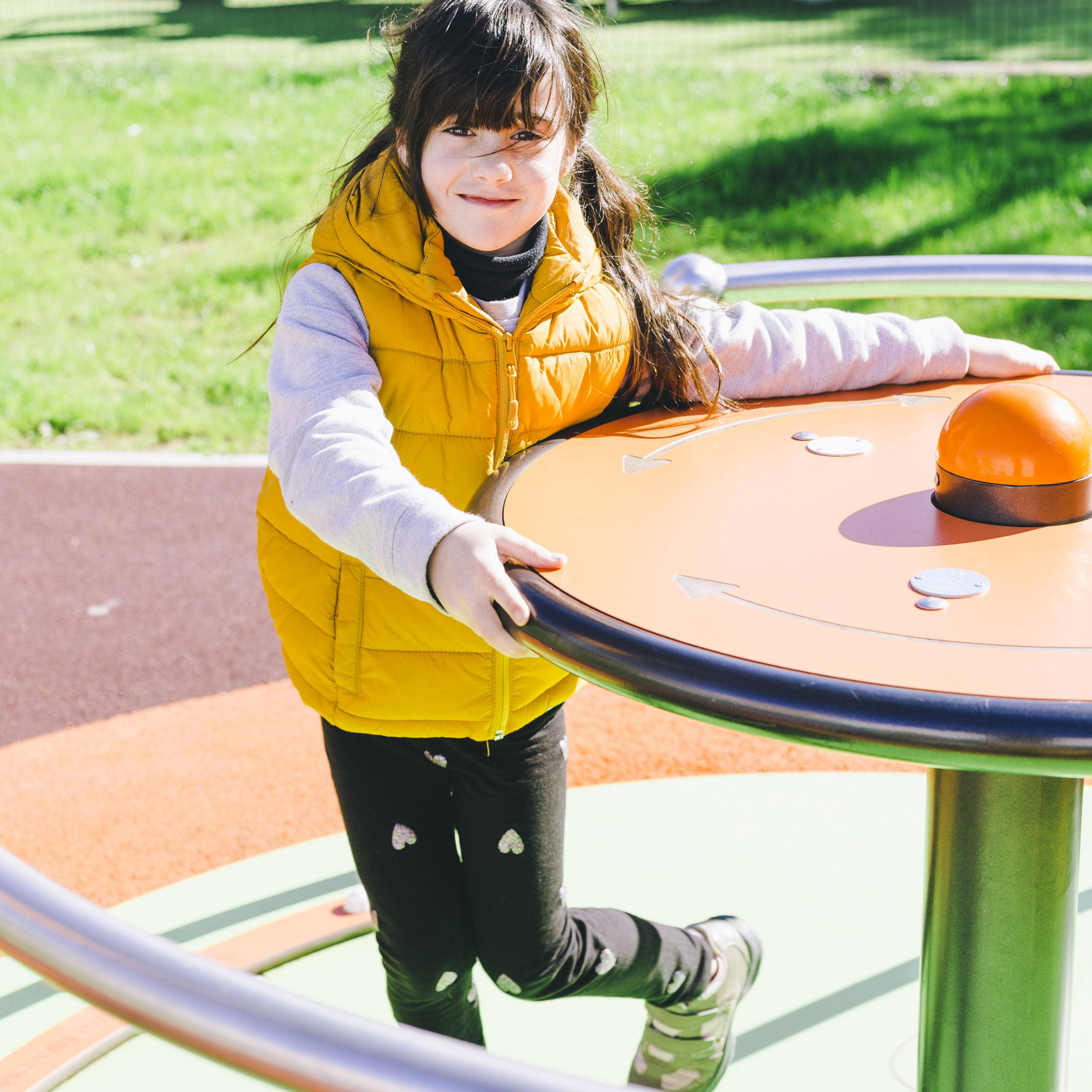 You are currently viewing 5 Best Outdoor Play Equipment for Kids in 2021