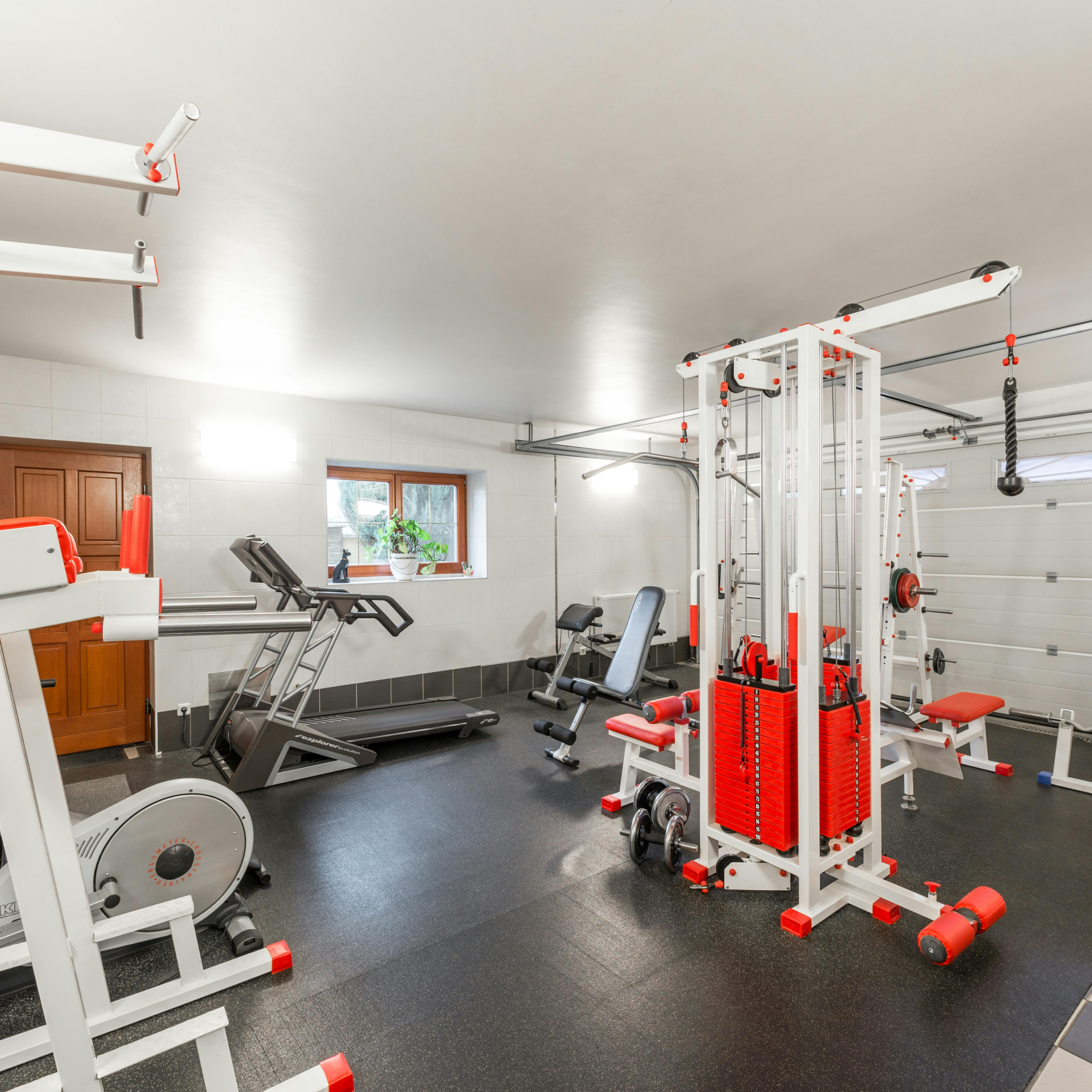 Read more about the article Is It Worth Investing in Home Gym Equipment?