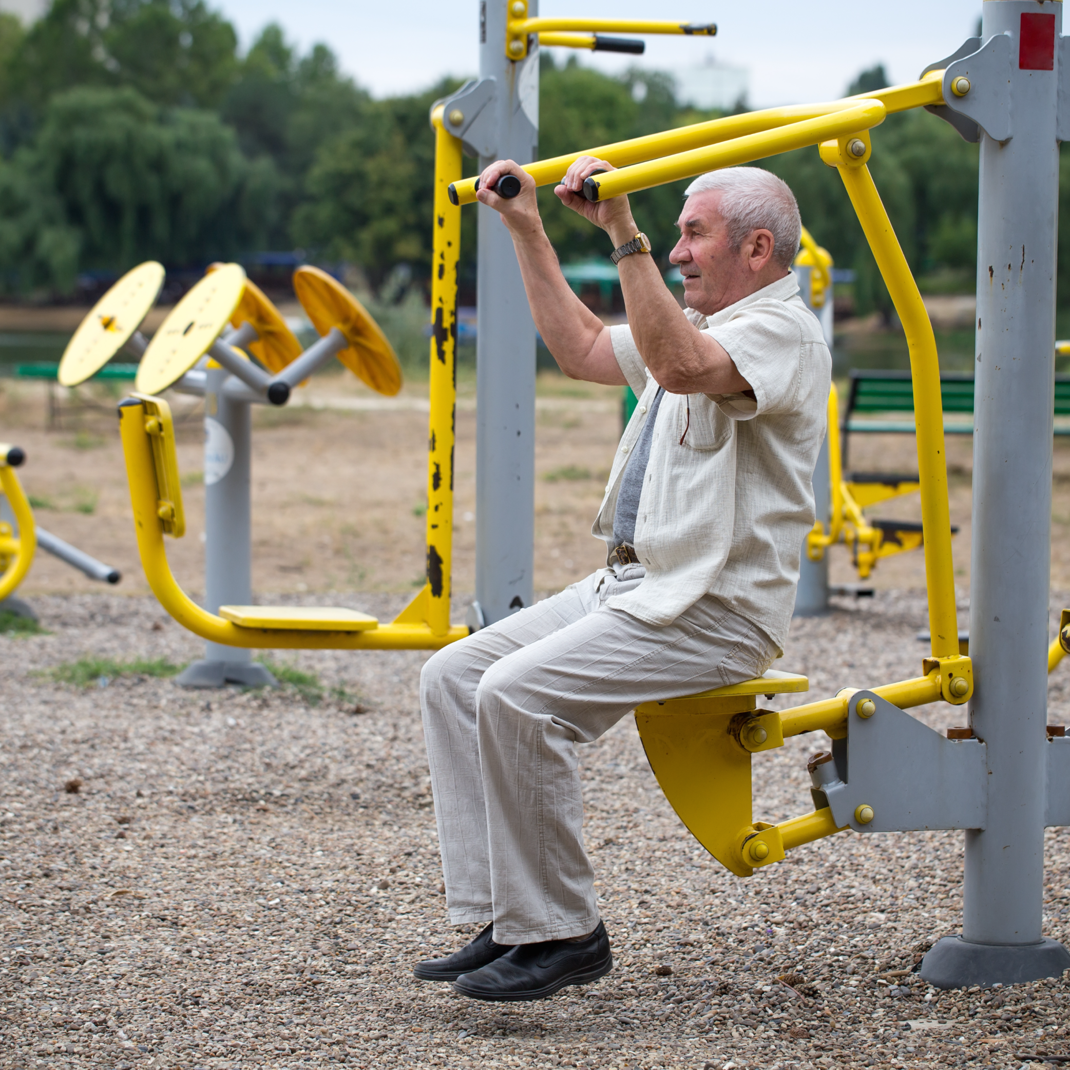 Read more about the article 5 Easy Ways to Protect Outdoor Gym Equipment